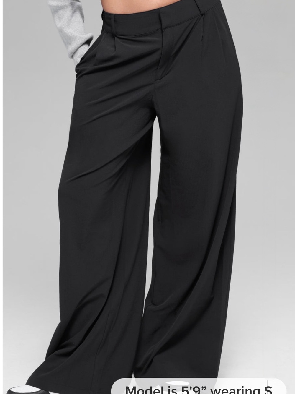 Alo Yoga High-Waist Dreamscape Trouser
Size Medium - Picture 5 of 12